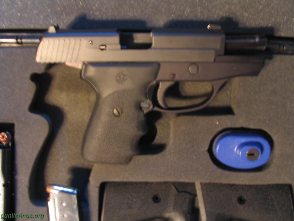 Pistols Sig 239 (40cal)   Lowerd Price