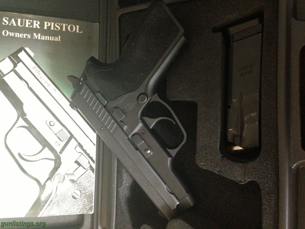 Pistols Sig P229