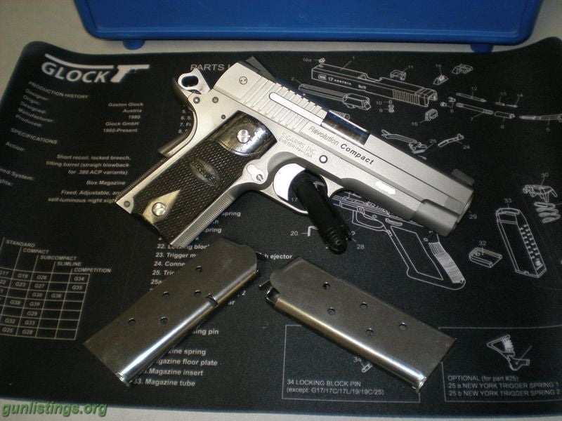 Pistols Sig Revolution Compact 1911