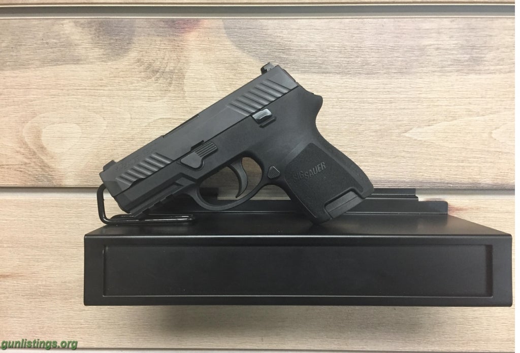 Pistols SIG SAUER P320 SUB COMPACT 9MM