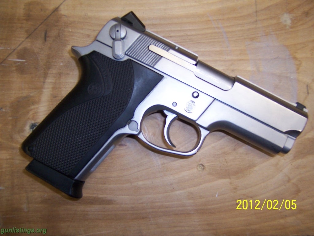 Pistols Smith & Wesson 4516 / 45acp