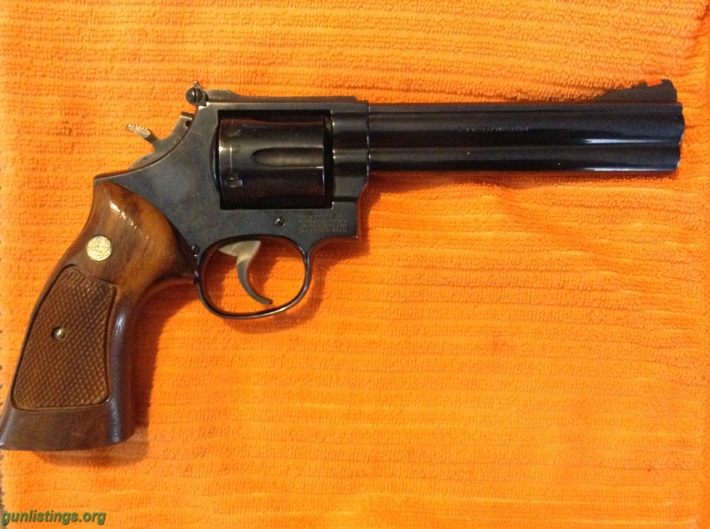 Pistols Smith & Wesson 586 6