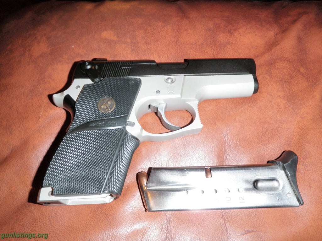 Pistols Smith & Wesson 669 9mm  WITH AMMO FS/FT