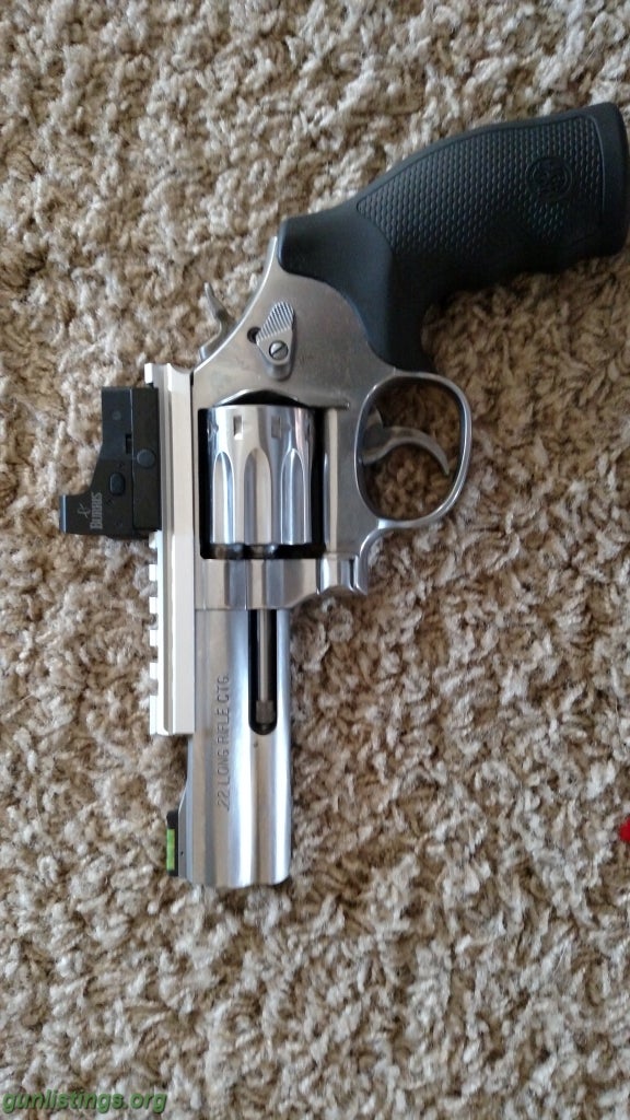 Pistols Smith & Wesson Model 617-6 Ten Shot 22LR