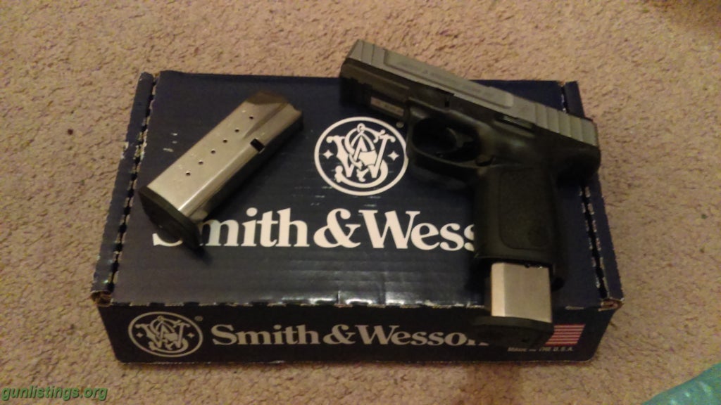 Pistols Smith & Wesson SD40 VE