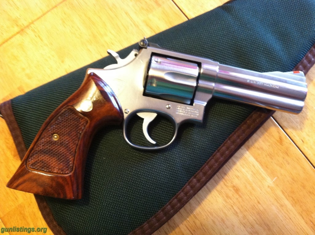 Gunlistings.org - Pistols Smith And Wesson 686 West Virginia State Police