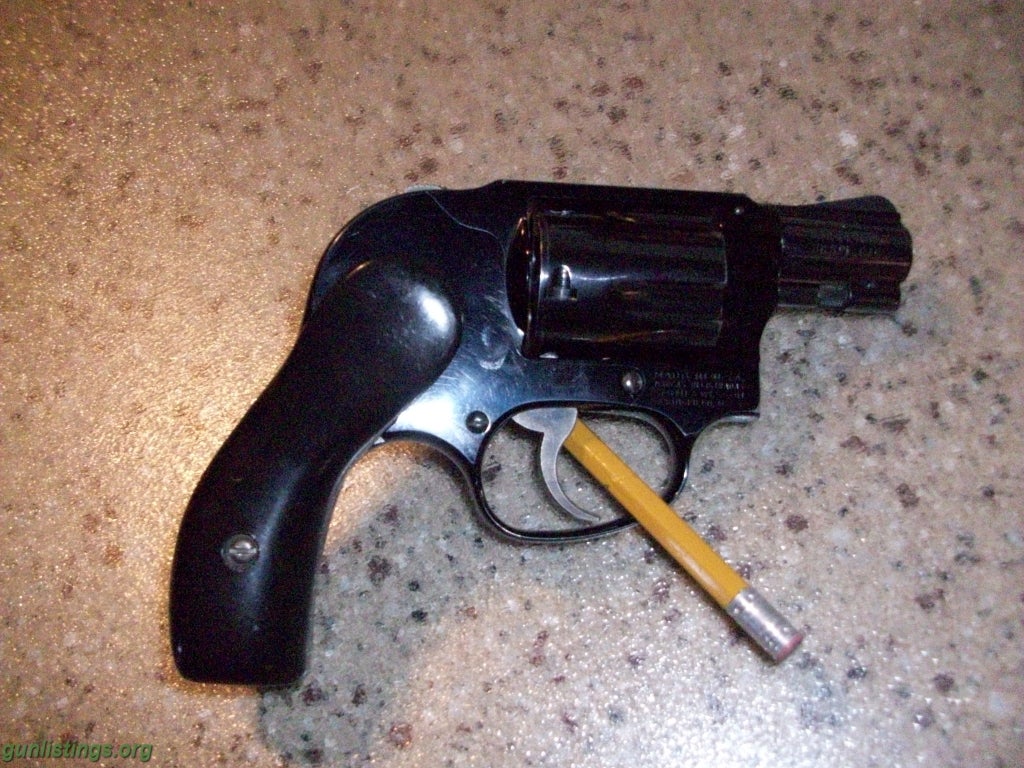 Pistols SMITH AND WESSON AIRWEIGHT .38 SPECIAL SNUBNOSE