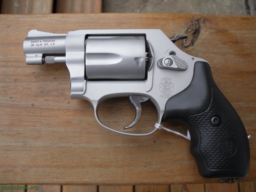 Pistols Smith & Wesson Model 637