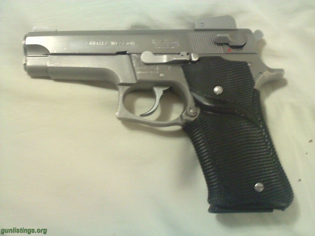 Pistols Smith And Wesson Model 659, 9mm