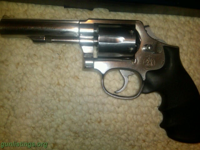 Gunlistings.org - Pistols Smith Wesson Model 64 .38 4.5in