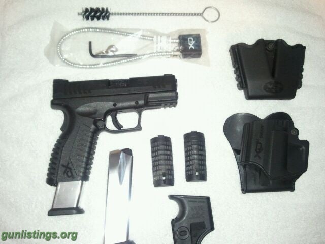 Pistols Springfield Armory XDM .40 Cal