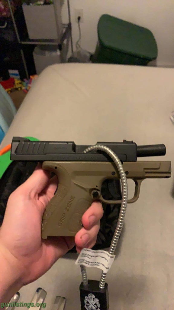 Pistols Springfield Mod 2 Compact