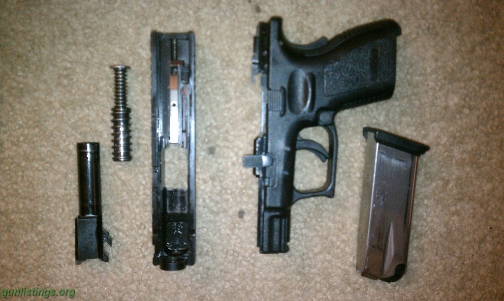 Pistols Springfield XD40 Subcompact 3