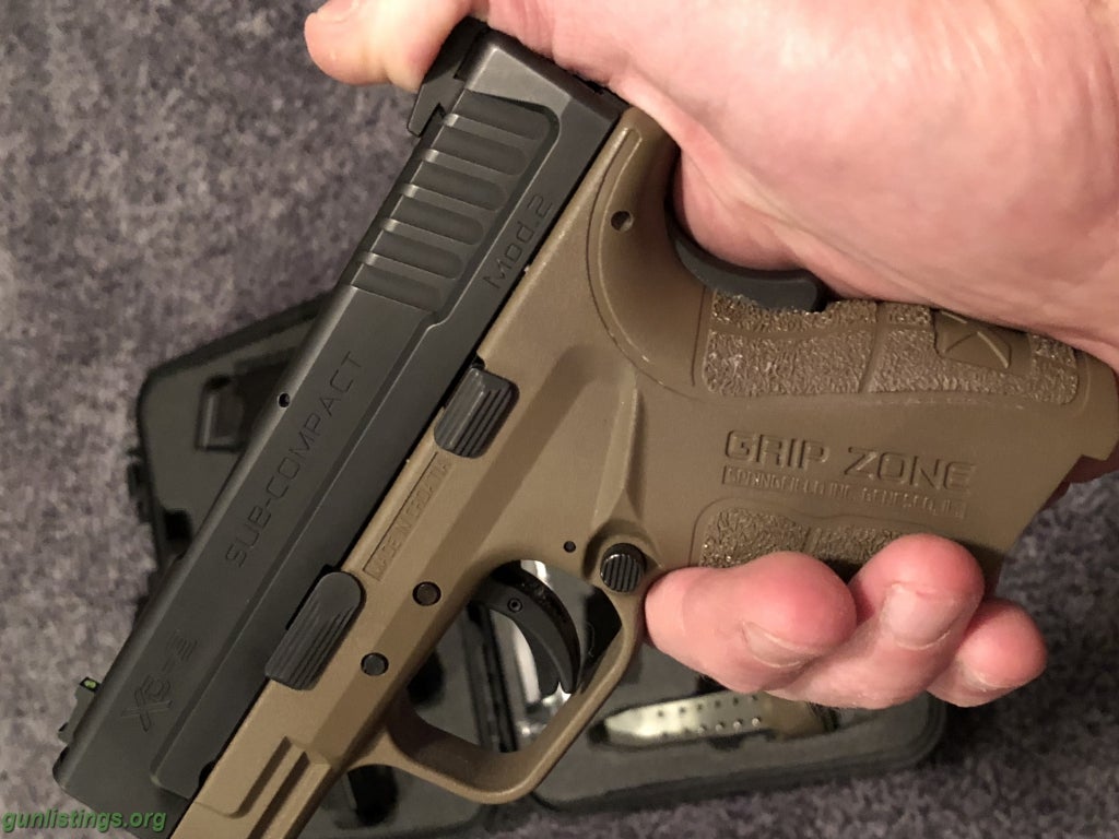 Pistols Springfield XD9 Subcompact Mod2 FDE