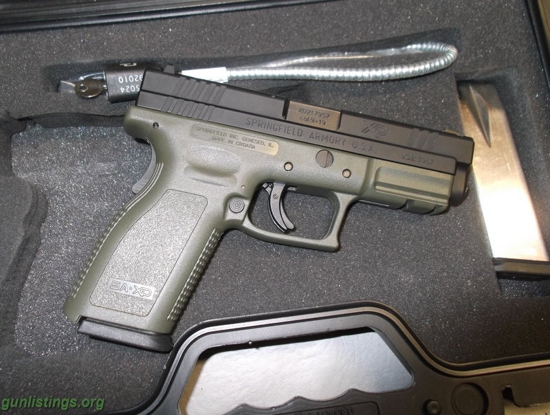 Pistols Springfield XD