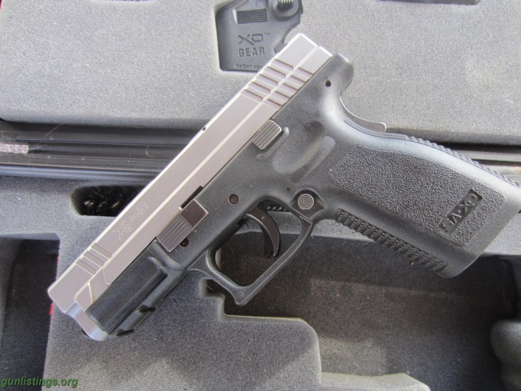 Pistols Springfield XD 9 Two Tone