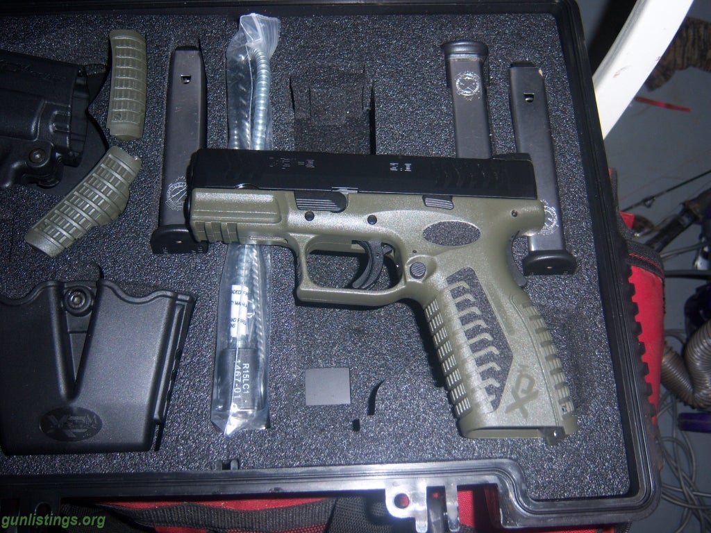 Pistols Springfield XDM