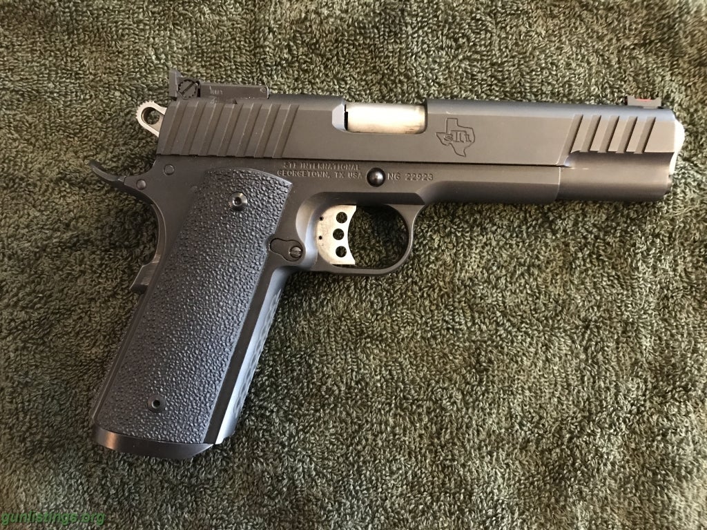 Pistols STI Trojan 9mm