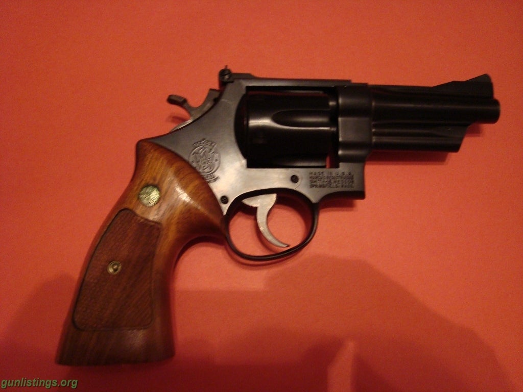 Pistols S&W 357 Highway Patrolman.