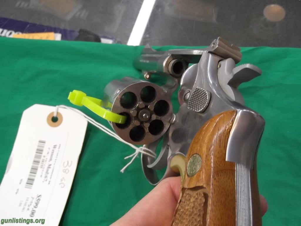 Pistols S&W 38 Special