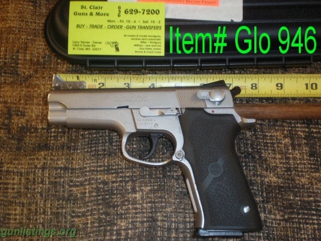 Pistols S&W Model 5906 9mm Used New Hogue Grips