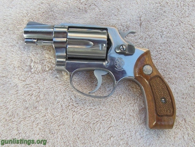 Pistols S&W MODEL 60 SS  2 INCH BBL.