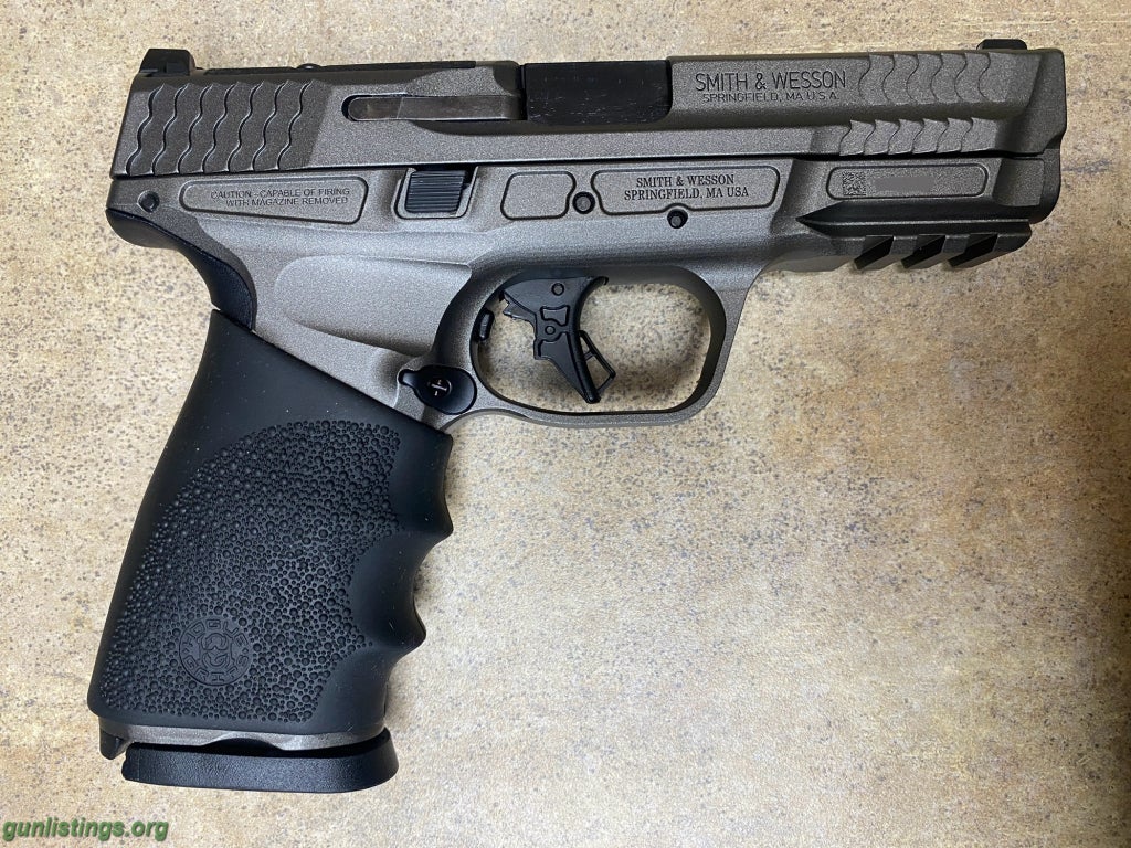 Pistols S&W M&P9 2.0 Metal