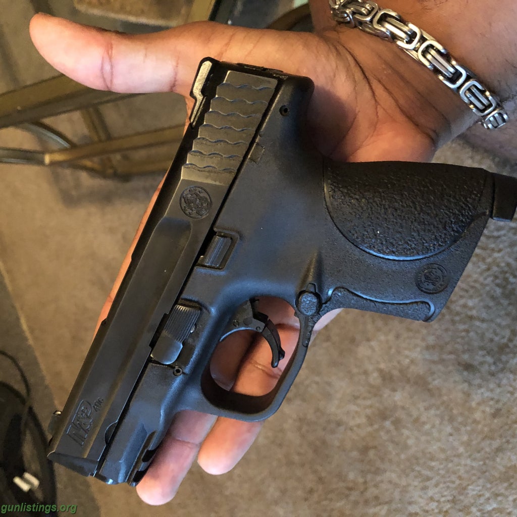 Pistols S&W M&P .40 Compact