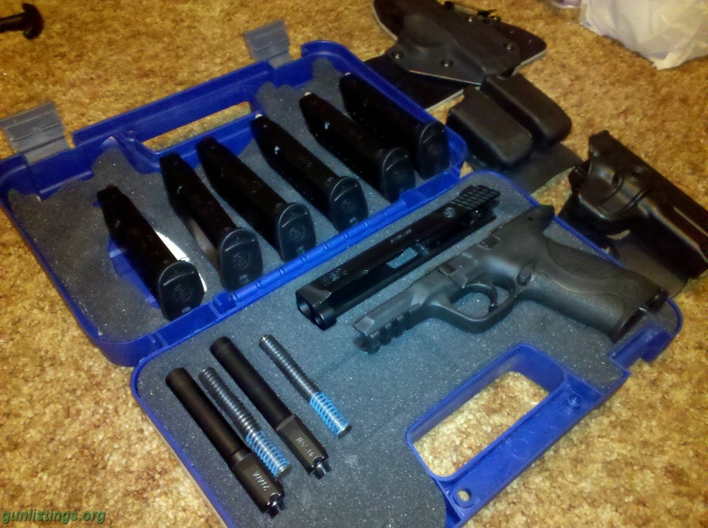 Pistols S&W M&P .40 With 9mm Conversion Kit