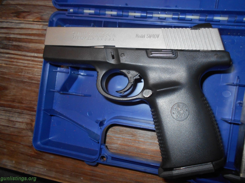 Pistols S&W SW40V .40 Cal