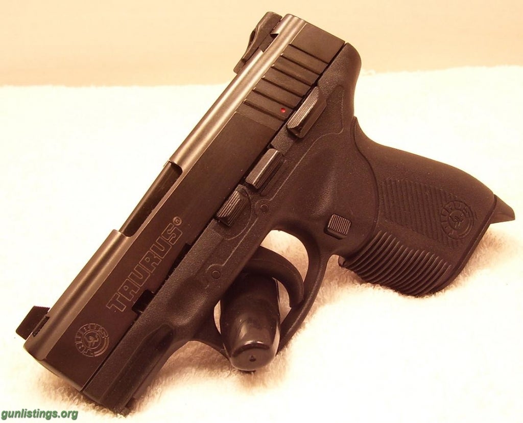 Pistols Taurus .40 Compact