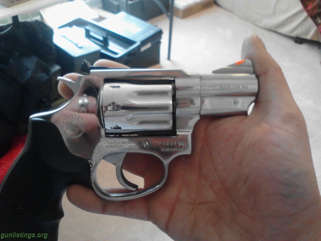 Pistols Taurus