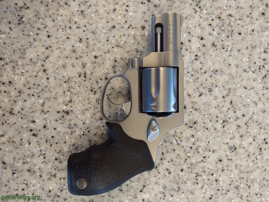 Pistols Taurus 357 Short Barrel