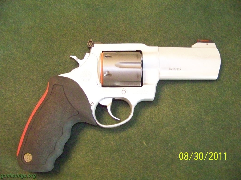 Pistols TAURUS 444 ULTRALITE 44 MAGNUM