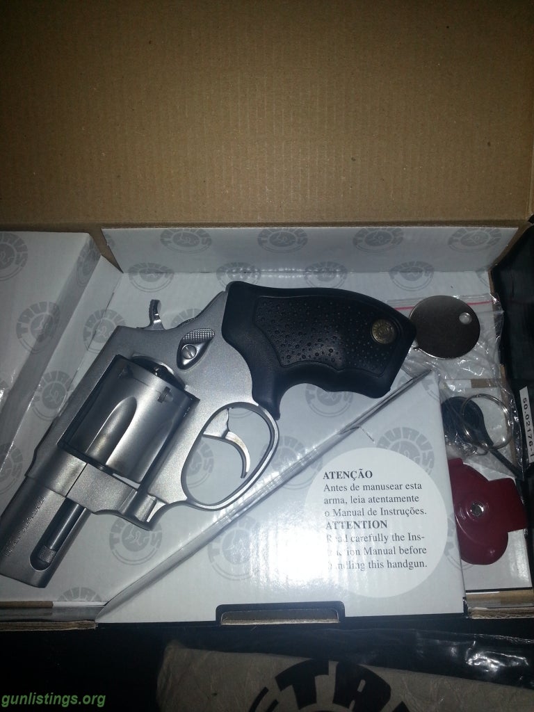 Pistols Taurus M856 .38 Special