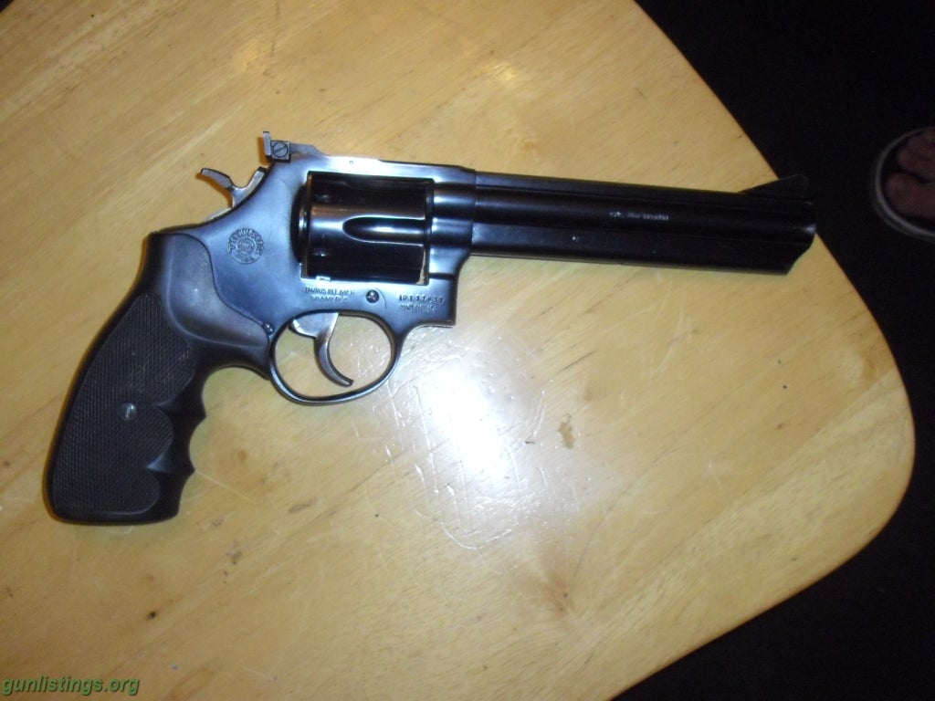 Pistols Taurus Model 669