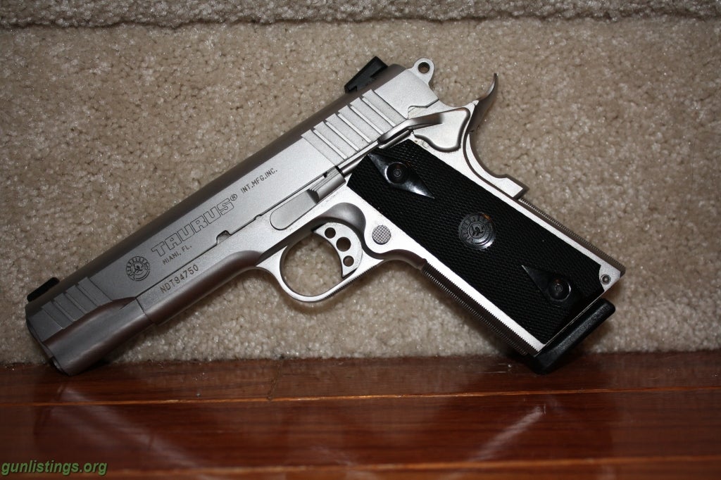 Pistols Taurus PT 1911 Stainless