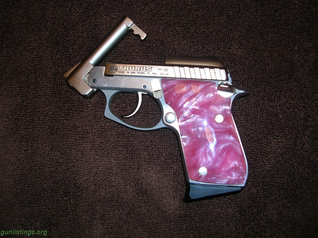 Pistols Taurus PT 22 Pink Grips