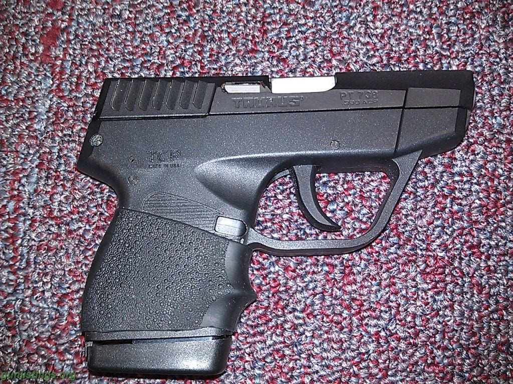 Pistols Taurus TP738  380 Cal.