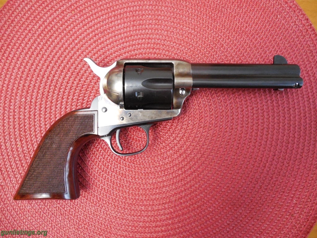 Pistols Uberti Old West Single Actions