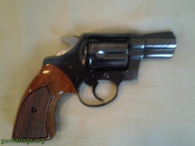 Gunlistings.org - Pistols Very Clean Colt Detectives Special, 38 Special