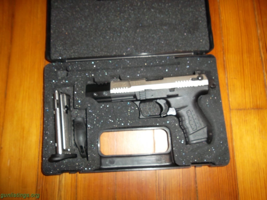 Gunlistings.org - Pistols Walter P22 Extended Barrel