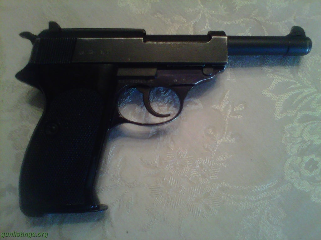 Pistols Walther P-1