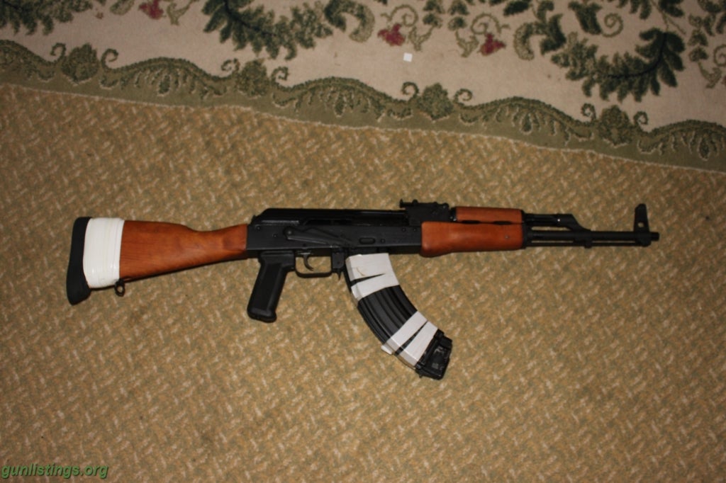 Rifles AK-47 With 3 Mags And 800 Rounds