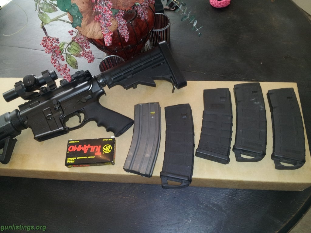 Rifles CMMG MOD4SA M4 Carbine 5.56 With Extras