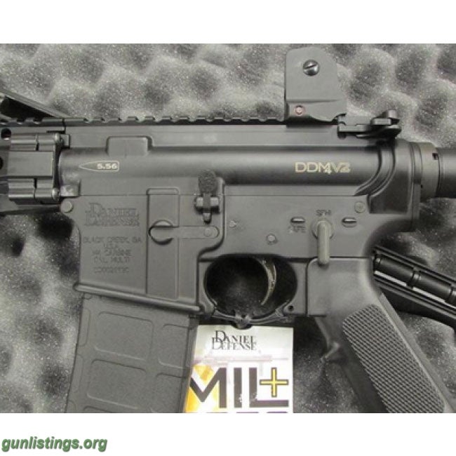 Rifles Daniel Defense AR-15/M4 V2 5.56 - $50 Off This Week