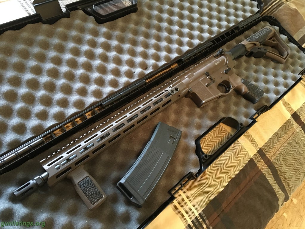 Rifles Daniel Defense M4 V7