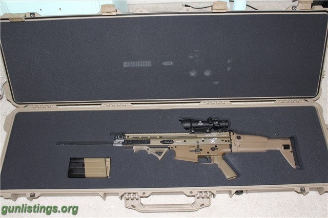 Rifles FNH Scar 17 FDE With Trijicon 3.5 X 35 ACOG