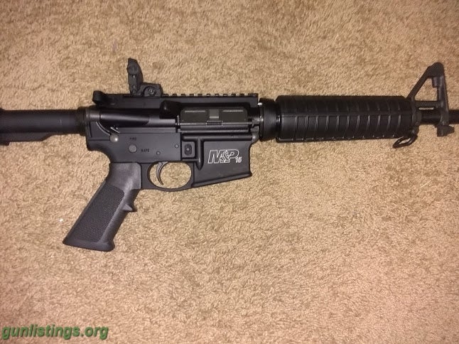 Rifles M&P 15