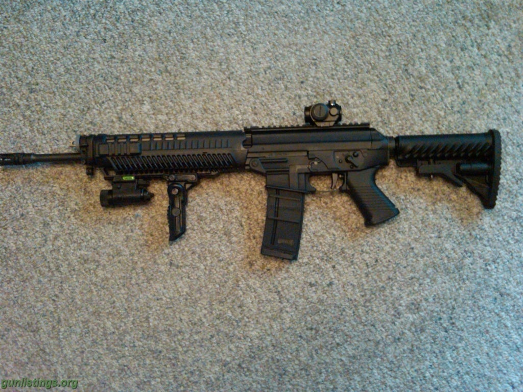 Rifles Sig 556 With Extras